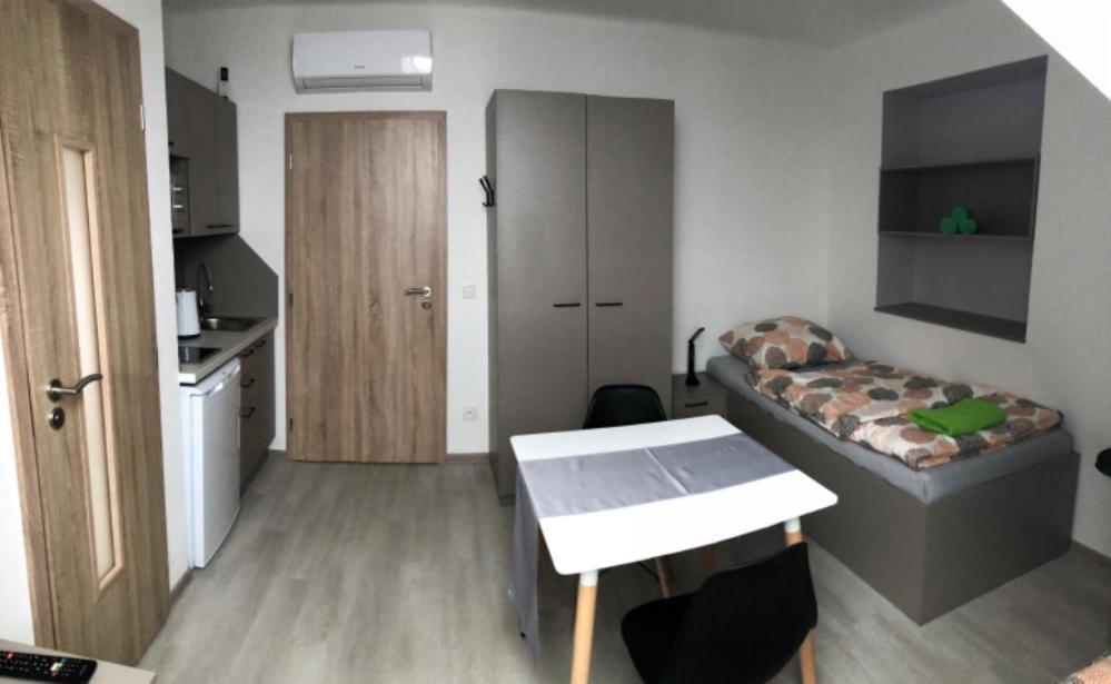 Apartmany U Stadionu Sumperk Luaran gambar